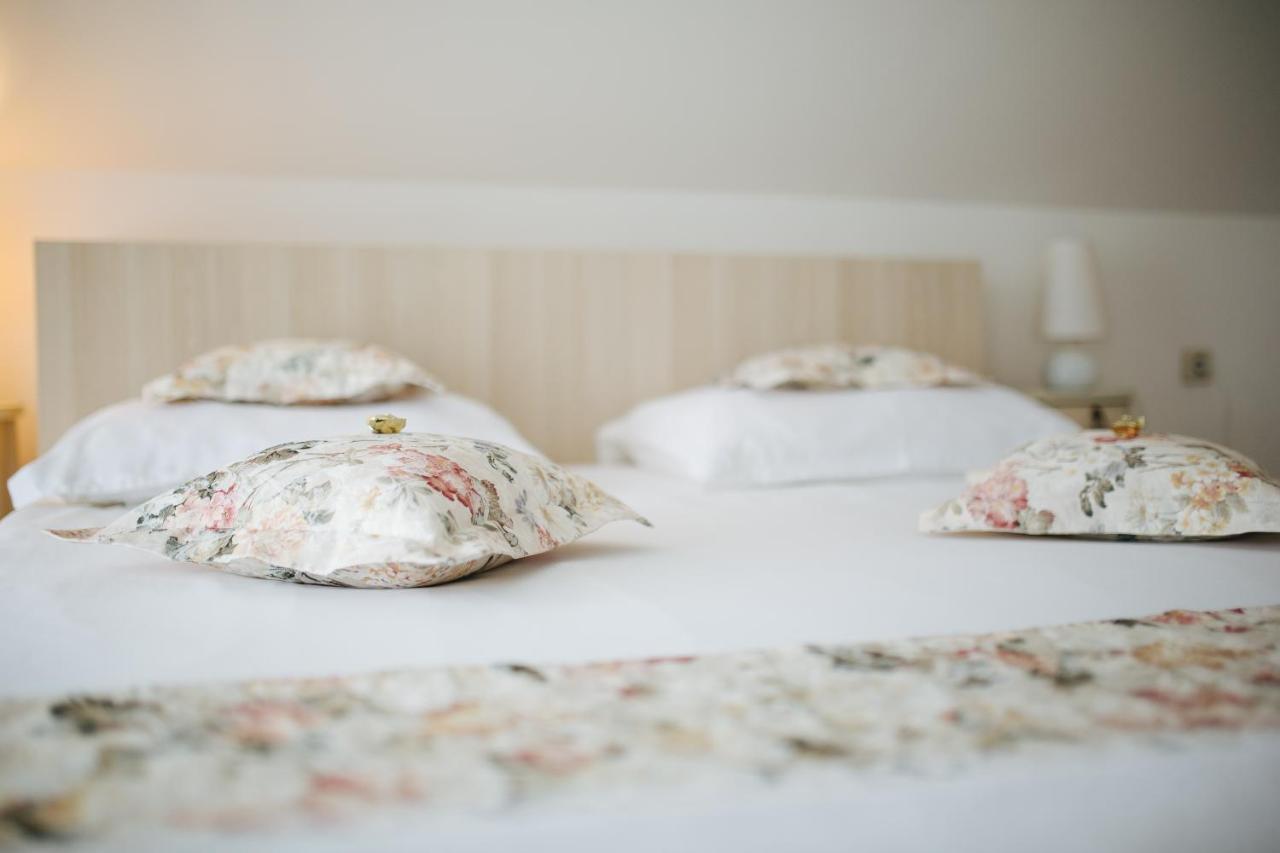 Garni Hotel Andric Sombor Esterno foto