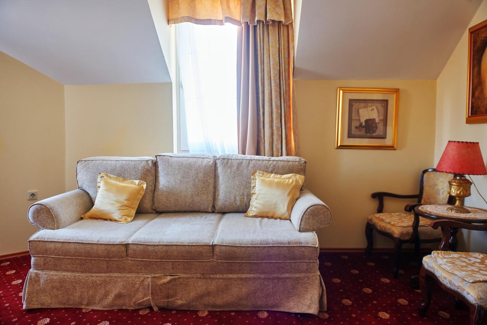 Garni Hotel Andric Sombor Esterno foto