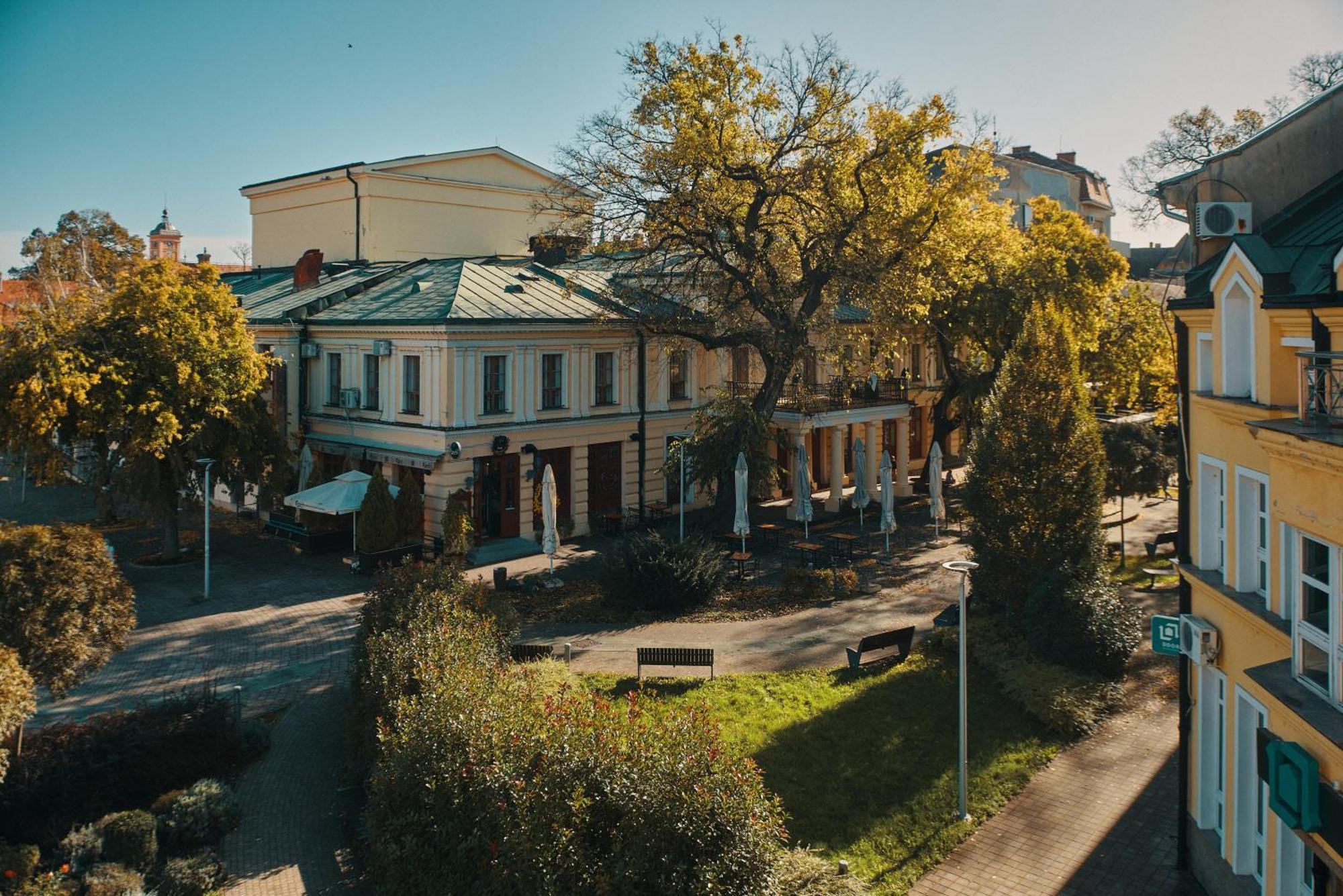 Garni Hotel Andric Sombor Esterno foto