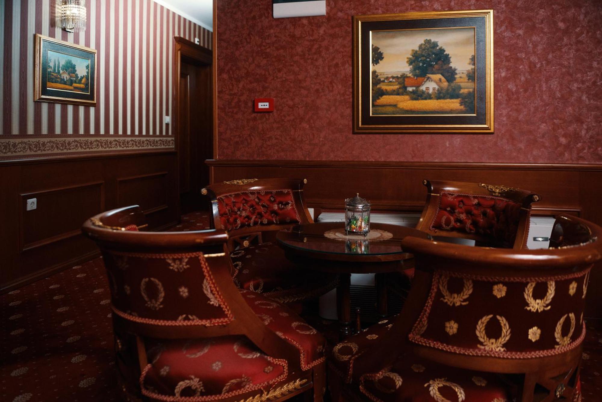 Garni Hotel Andric Sombor Esterno foto